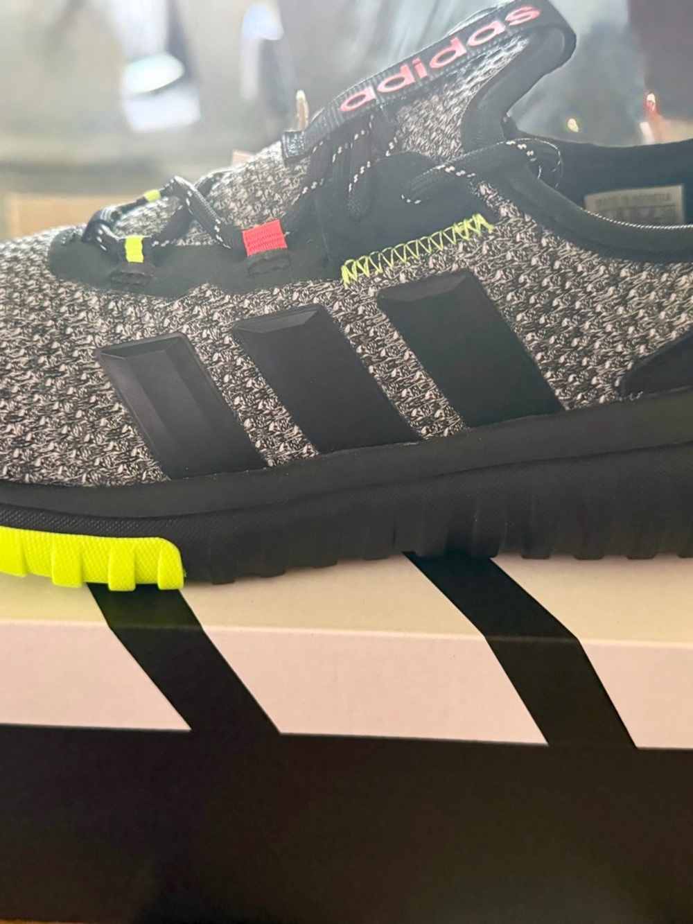 adidas Kaptir 4.0 K Gray with Neon Green Accent Kids Sneakers 134